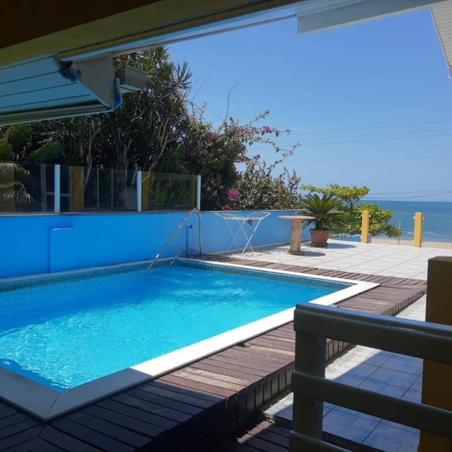 Mansao Ouro Verde Vlc Frente Para O Mar Com Piscina Piçarras Екстериор снимка