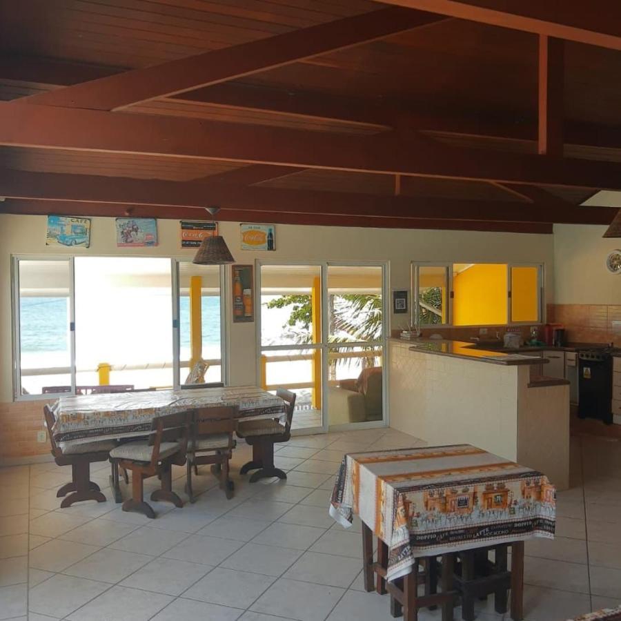Mansao Ouro Verde Vlc Frente Para O Mar Com Piscina Piçarras Екстериор снимка